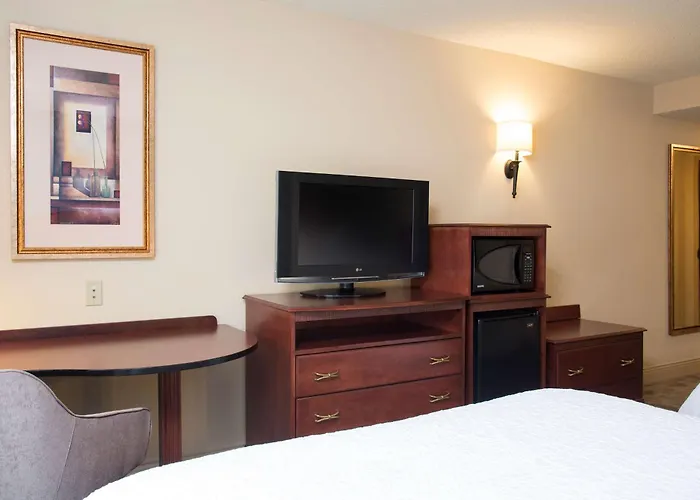 Hotel Hampton & Bloomington-normal